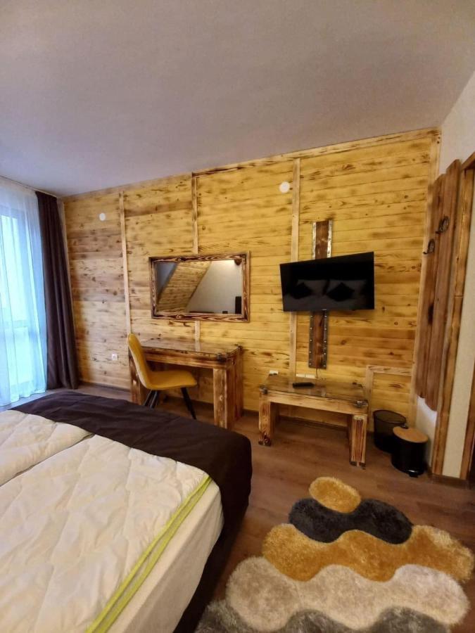 Nicole Hotel & Restaurant Самоков Екстер'єр фото